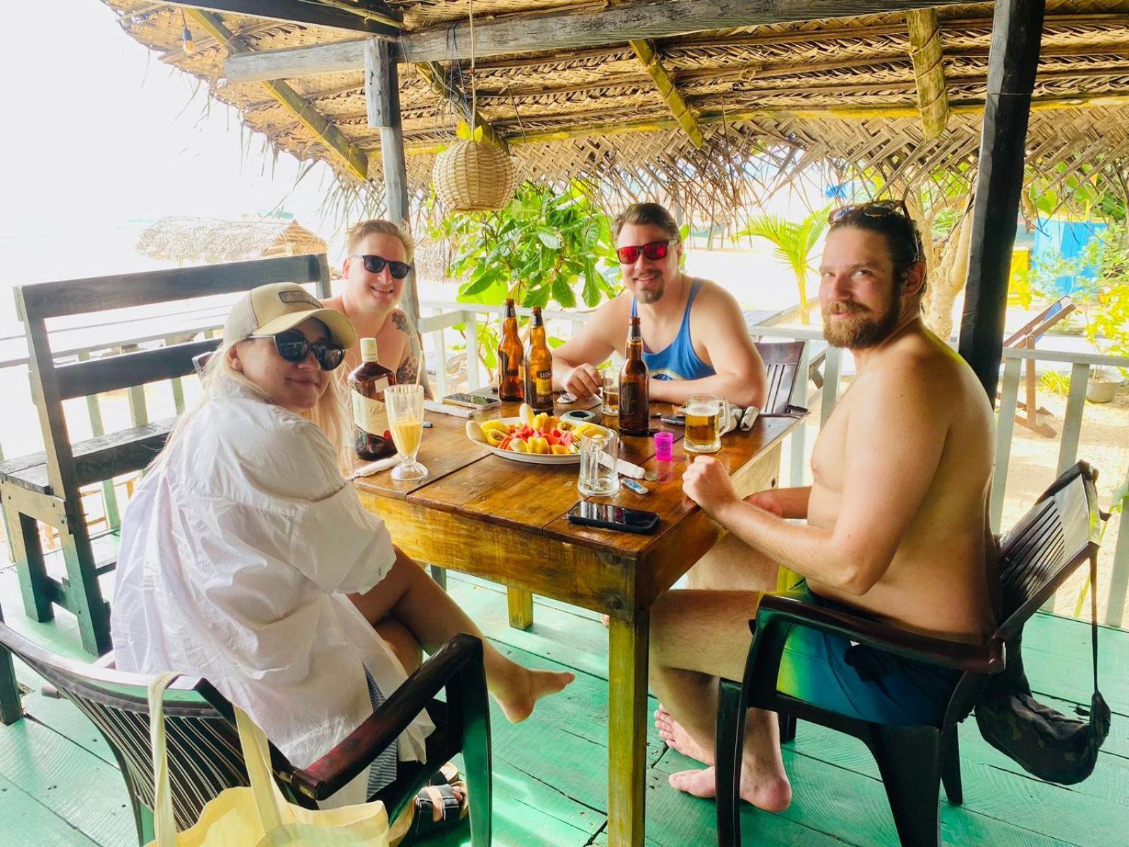 Sea Shine Guest House Hikkaduwa Kültér fotó