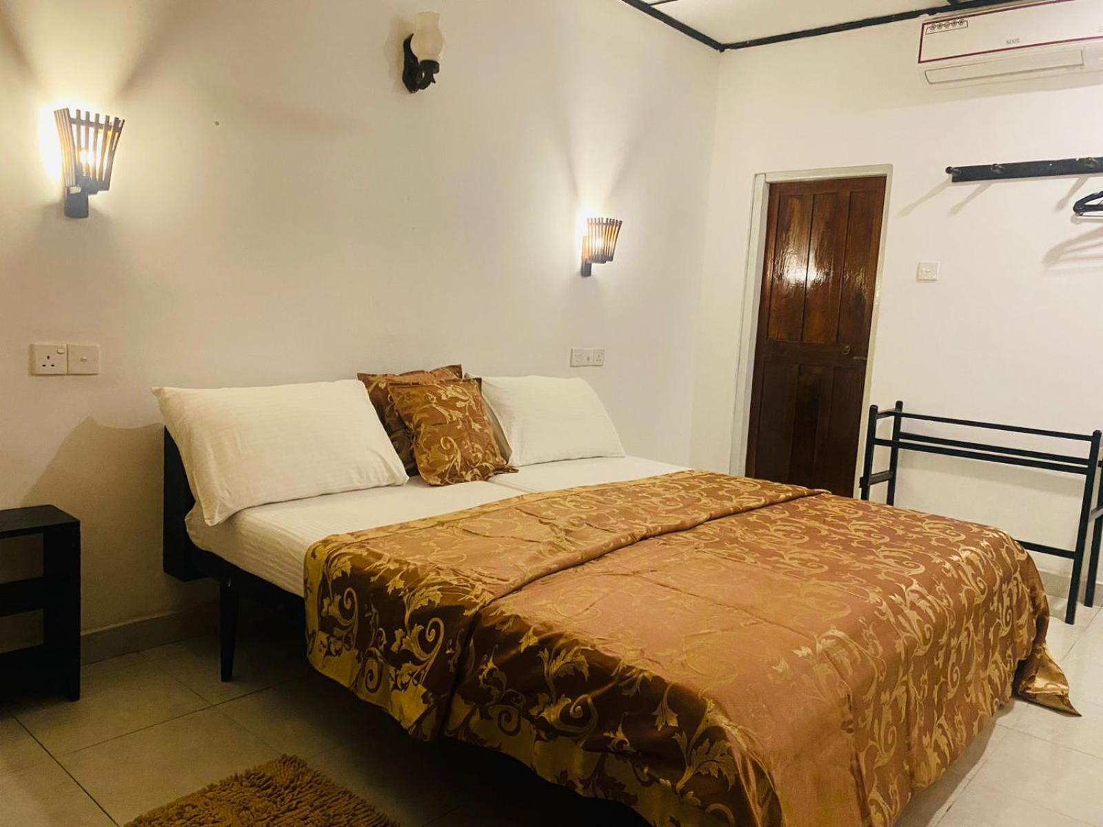 Sea Shine Guest House Hikkaduwa Kültér fotó